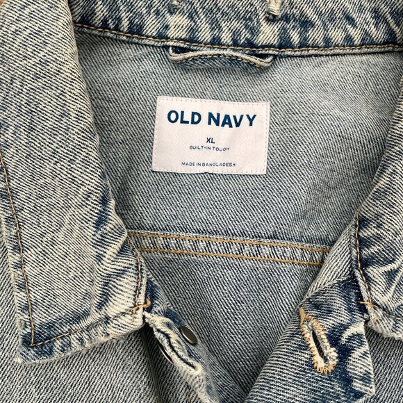 Old Navy Oversized Distressed Jean Jacket Size XL - Picture 2 of 5